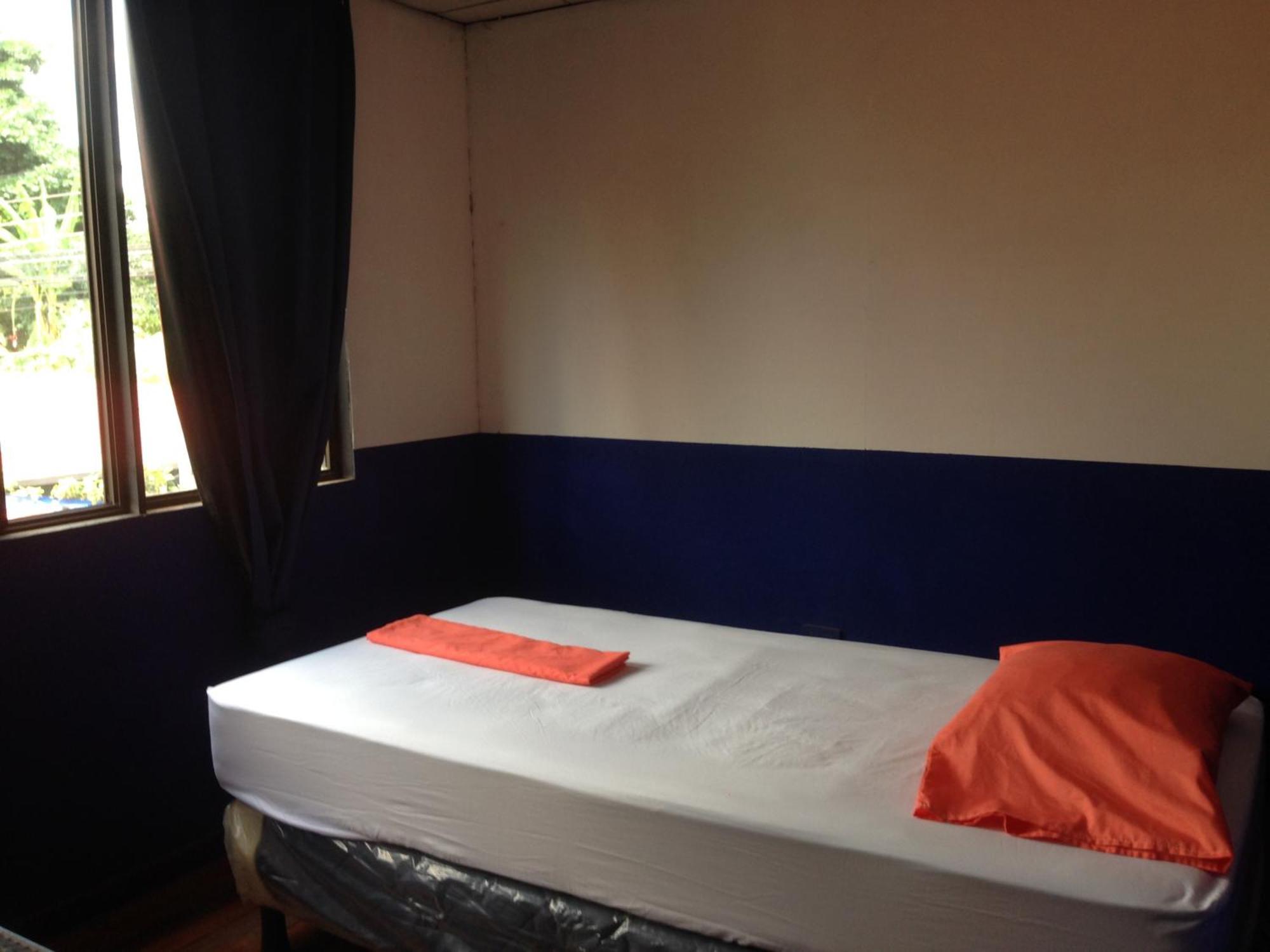 El-Cacique-Guesthouse-Since-2003 Río Segundo エクステリア 写真