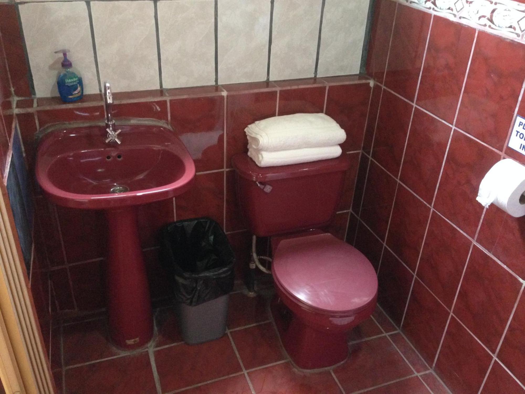 El-Cacique-Guesthouse-Since-2003 Río Segundo エクステリア 写真